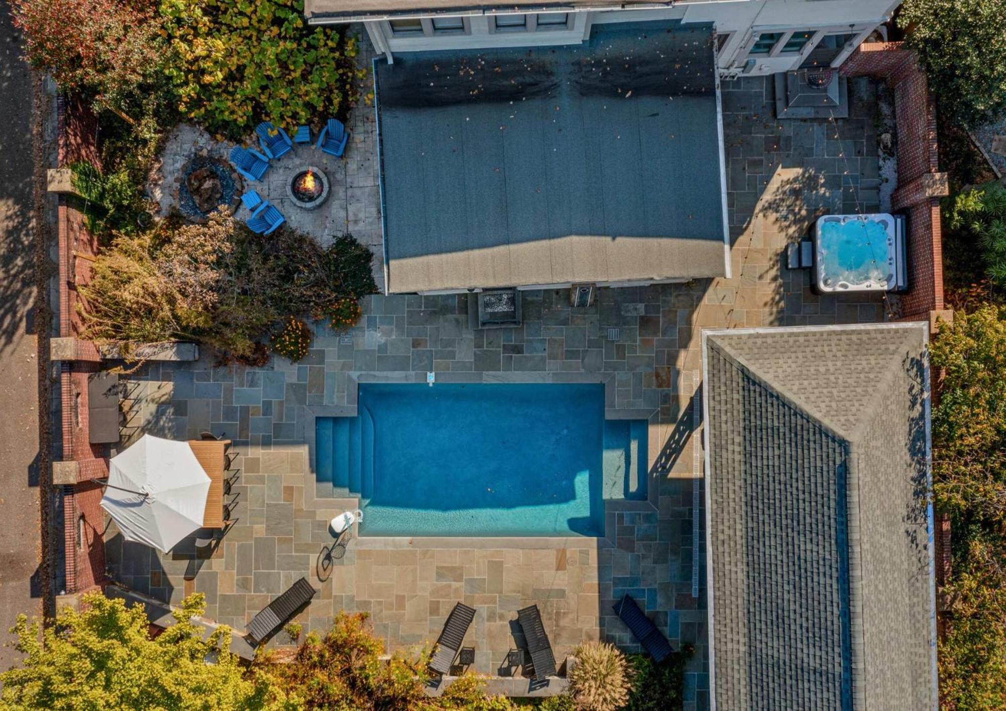 Pool Outdoor Tv Fire Pit Game Holiday home Memphis